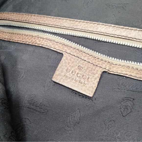 Gucci Tan and Brown Monogram large Shoulder Bag - Picture 5 of 15